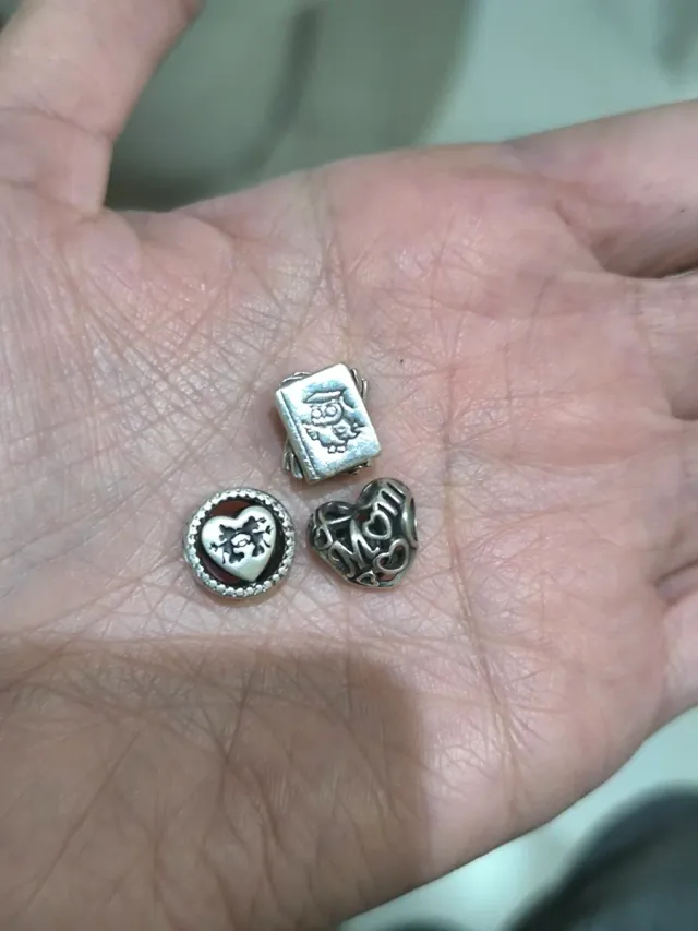 3 Charms Pandora Plata