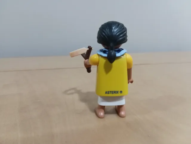 Playmobil donna Asterix con fionda