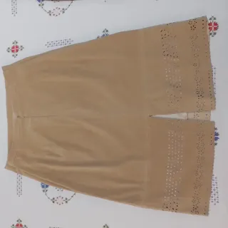 Gonna pelle pesca T44 con basso traforato