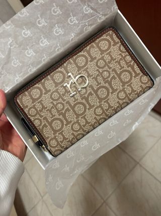 Portafoglio Donna Marrone con Logo Oro