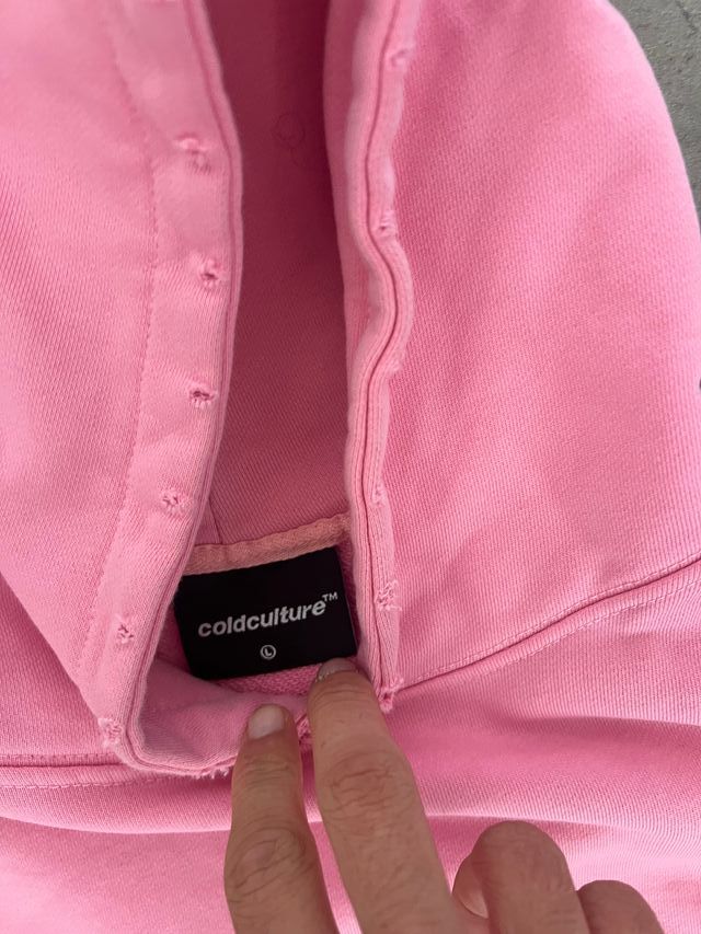 Sudadera Cold Culture Rosa Estrellas Rojas