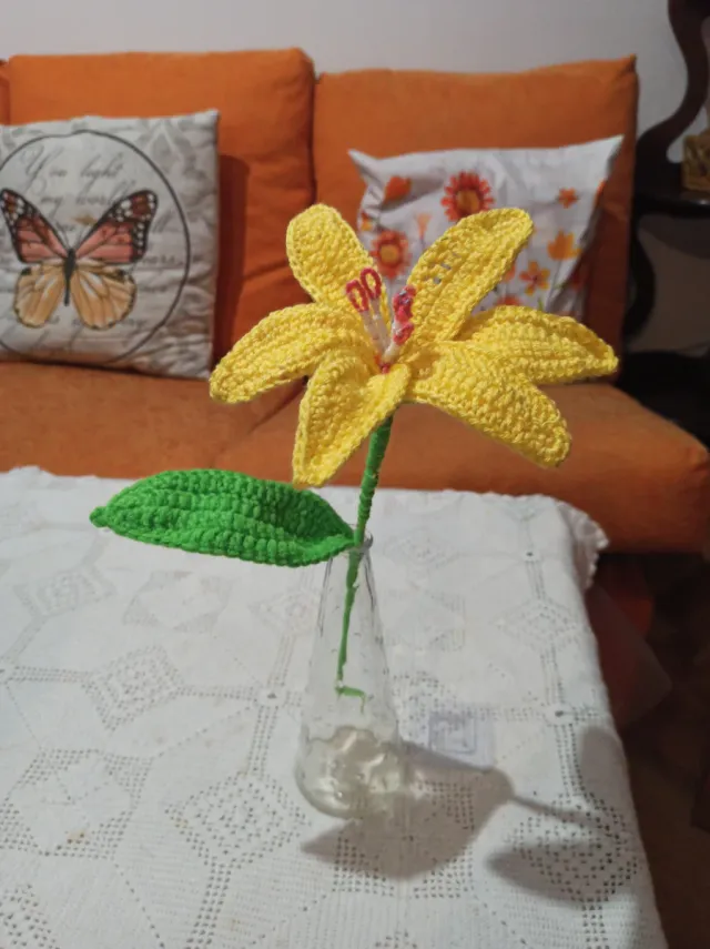Flor tejida a crochet