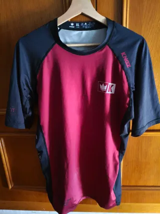 Rashguard lo kingz modelo Krown manga corta XL