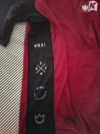 Rashguard lo kingz modelo Krown manga corta XL