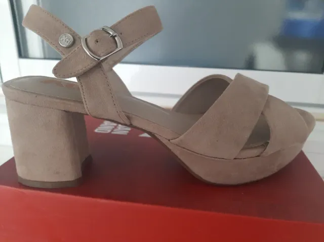 Sandalias Beige Tacón Plataforma