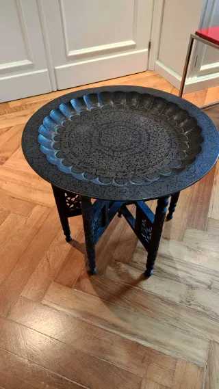 Mesita para fumar origen Filipinas años 20 o 30