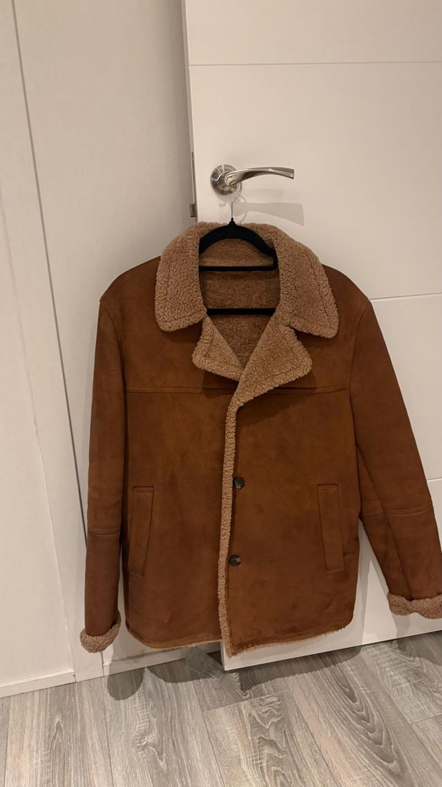 Abrigo corto efecto ante borreguillo