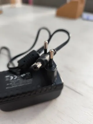 Adaptador Corriente 12V 2000mA