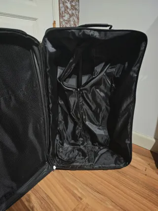 Mala de viagem grande preta