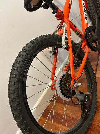 Bicicleta Naranja ATRACTOR