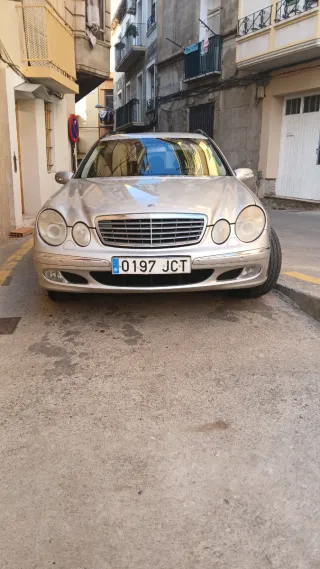 Mercedes-Benz Clase E 2004