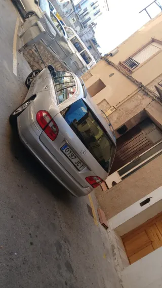 Mercedes-Benz Clase E 2004