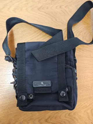 Bandolera Calvin Klein Negra