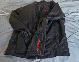 Chaqueta Puma Ducati Negra