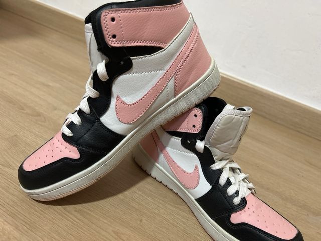 Zapatillas Air Jordan Negro i Rosa