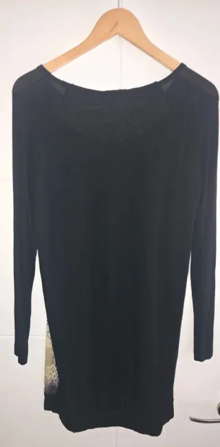 Vestido negro con estampado