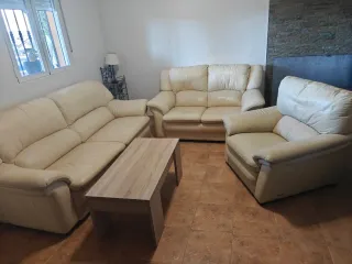Juego 2 sofás + sillón piel beige