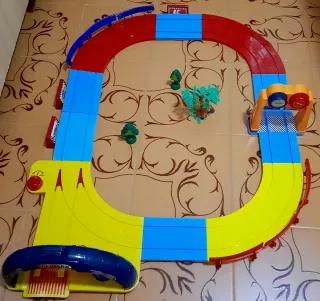 Circuito de coches de juguete RC