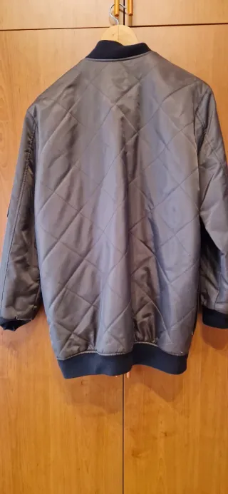 Parka Zara Basic verde caki Talla M