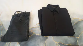 Pantalón tejano desgastado juvenil