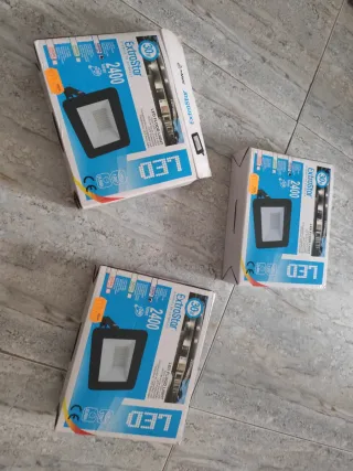 3 Focos LED ExtraStar 30W 2400 Lúmenes