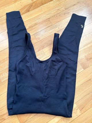 Mono deportivo negro talla única