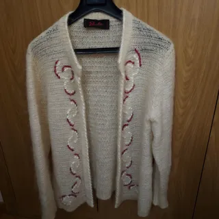 Chaqueta Paula Lana Cruda Bordada