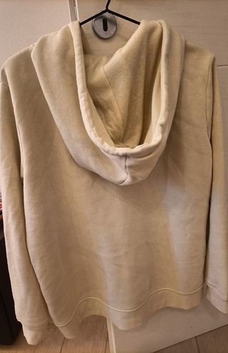 Felpa con cappuccio color crema