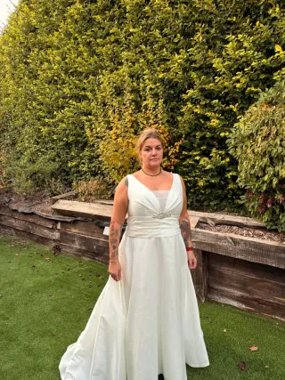 Vestido de Novia Seda Talla 48