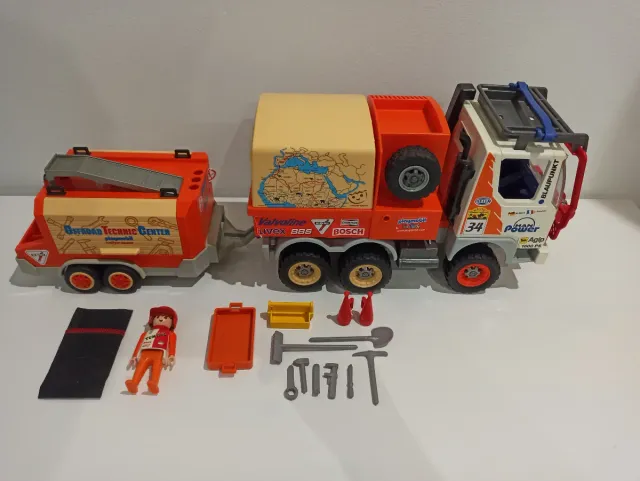 Playmobil 4420 y 4422 Camión y Remolque Dakar 1