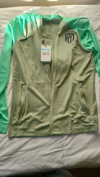 Chándal Atléti UEFA Talla M Nuevo a estrenar