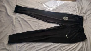 Chándal Atléti UEFA Talla M Nuevo a estrenar