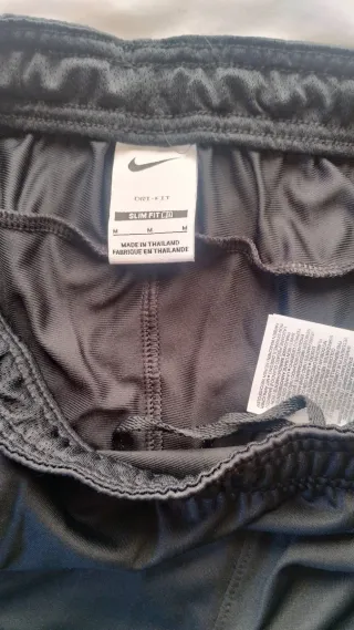 Chándal Atléti UEFA Talla M Nuevo a estrenar