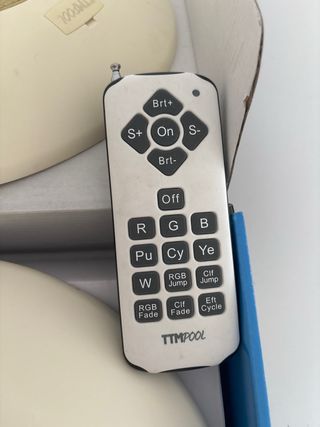 Faretti LED da superficie per piscina con telecomando