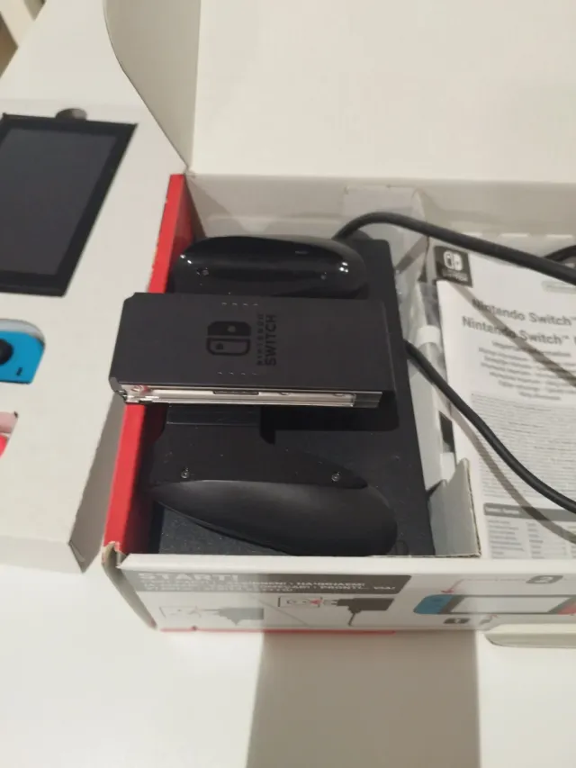 Nintendo Switch Azul y Rosa