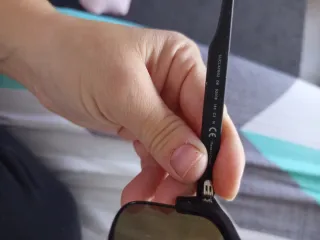 Gafas de sol hombre negras y azules