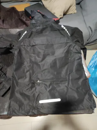 Cortavientos impermeable WOSAWE mujer