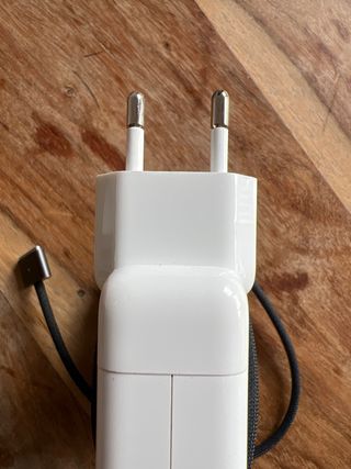 Cargador MacBook Pro Apple