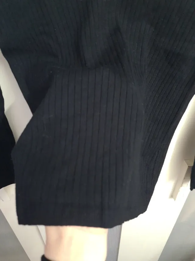 Camiseta sexy preta com laço nas costas