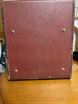 Máquina de escribir Olivetti Studio 44