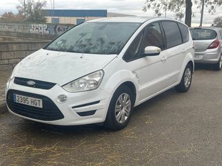 Ford S-MAX 2011