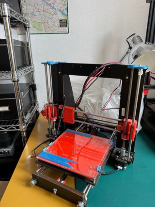 Impresora 3D Geeetech i3 Pro B + extrusor Triangle