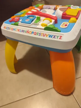Mesa de aprendizaje Fisher-Price