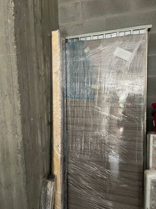 Porta scorrevole a scomparsa in rovere grigio