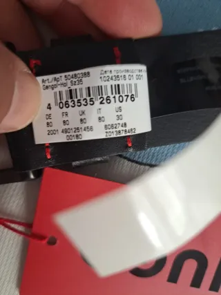 Cinturón HUGO Negro con Costuras Rojas