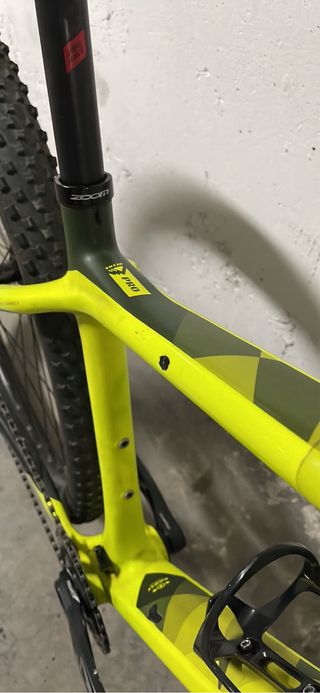 Bergamont Revox Carbono