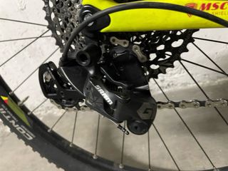 Bergamont Revox Carbono