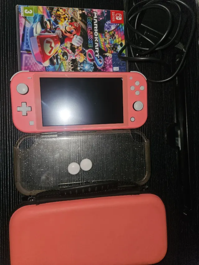 Nintendo Switch Lite Rosa + Mario Kart 8