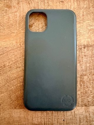 iPhone 11 + Funda y Auriculares de regalo