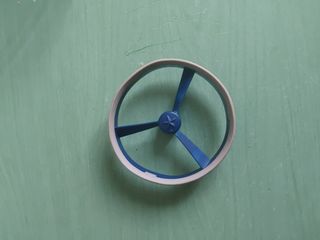 Escudo Capitán América lanza discos